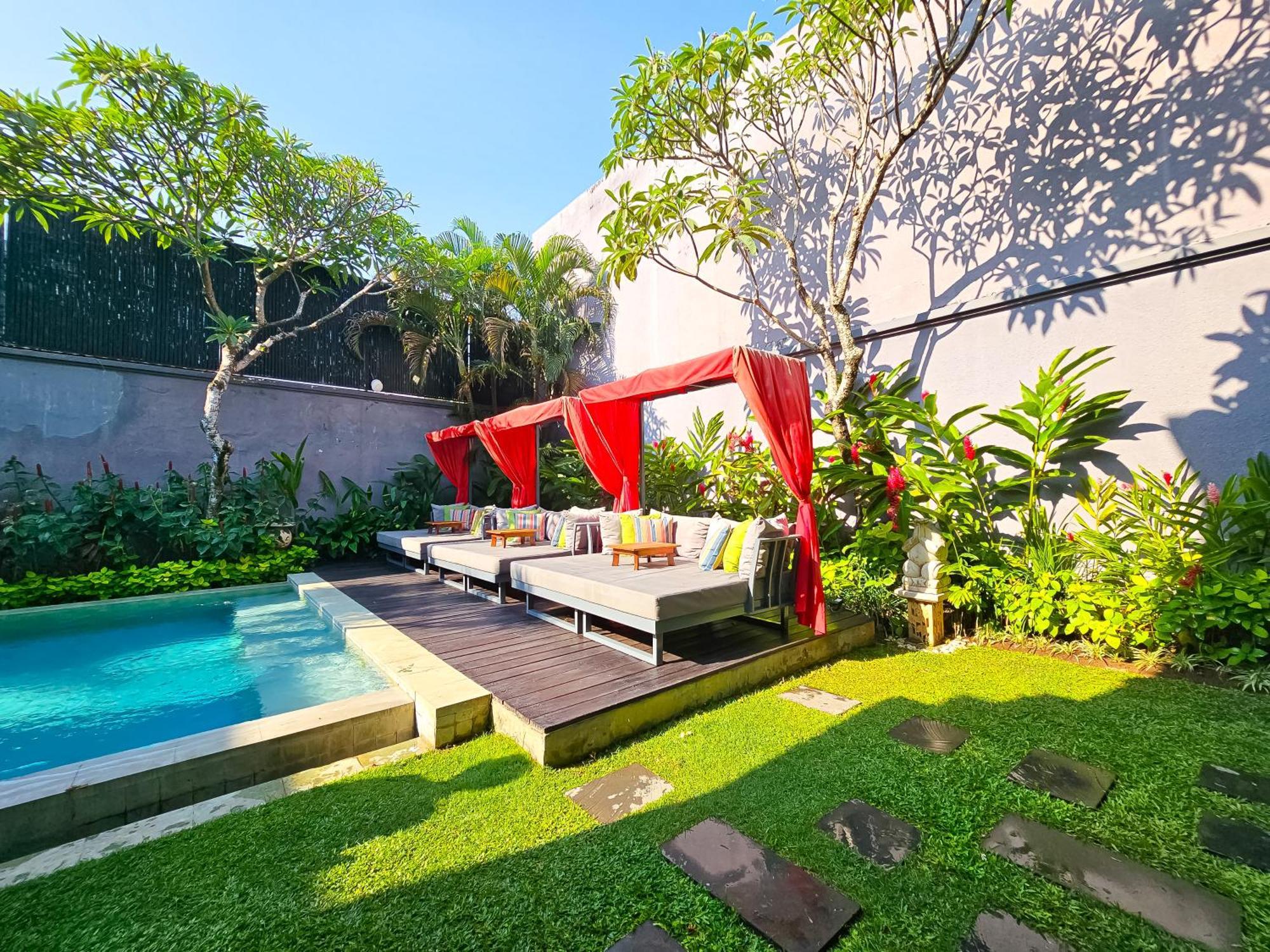 Seminyak Icon - By Karaniya Experience - Chse Certified Villa Ngoại thất bức ảnh